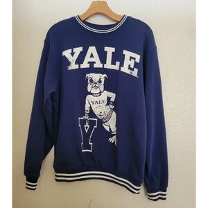 Yale Univwrsiry Navy Blue Sweater Unisex Size M